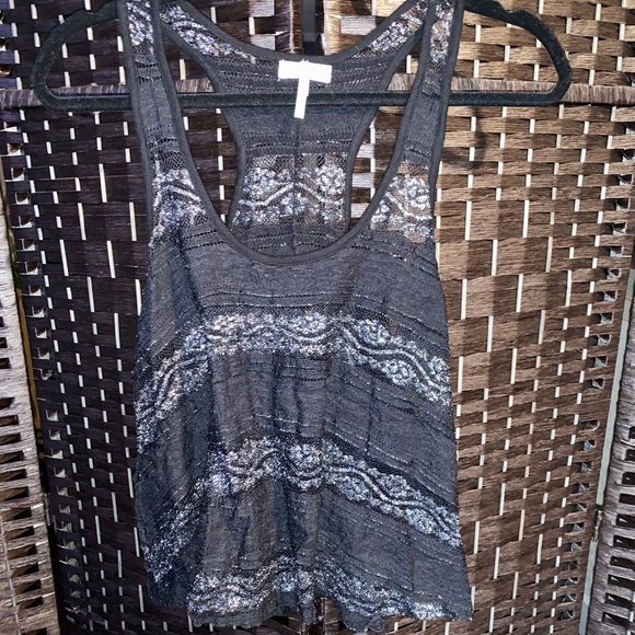 Kiara Flowy black lace tank - Picture 1 of 5